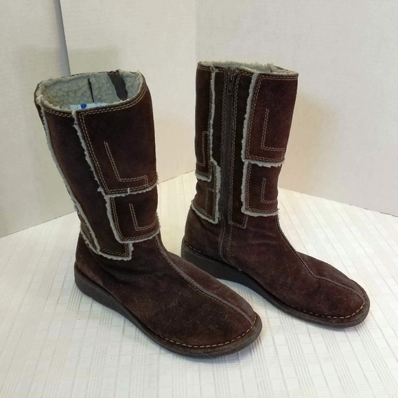 Eastland Shoes - EUC. Eastland Suede, Calf Height Boots Size 8M